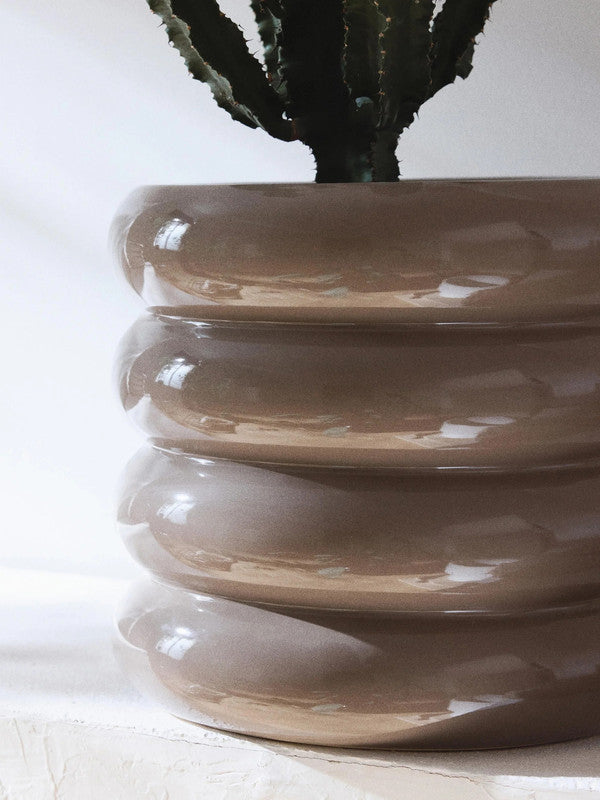 Rudiy Stoneware Planter, height 30 cm